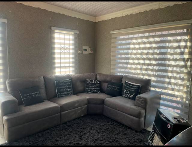 2 BEDROOM HOUSE FOR SALE IN VISTA PARK
